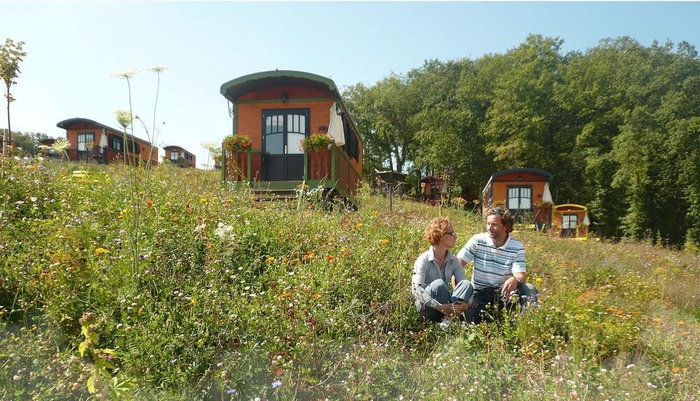 Domaine D'escapa Vakantiepark Estipouy